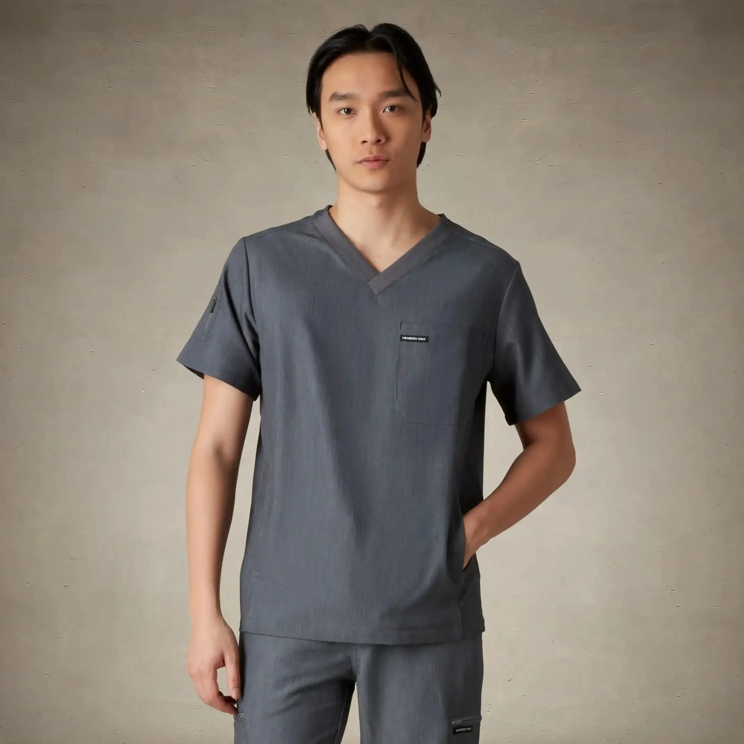Online Members Only Manchester 3-Pocket Scrub Top Graphite